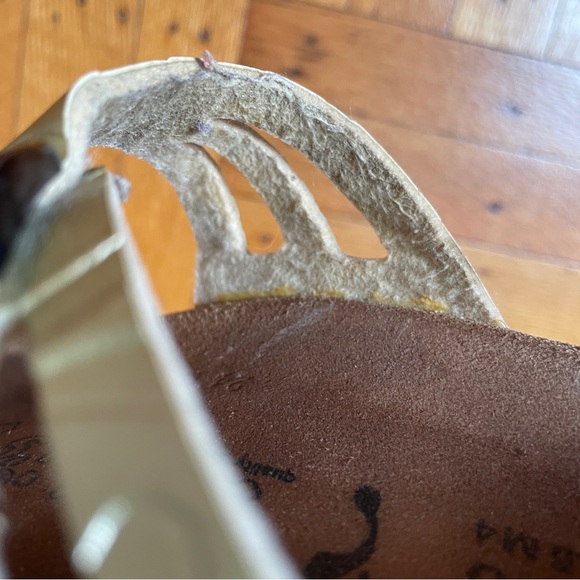 Birki’s Gold Double Cutout Strap Sandals EU 37 - Picture 5 of 9